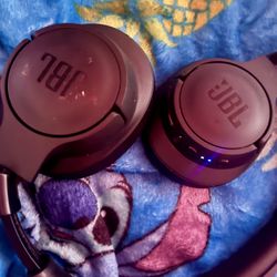 Jbl tune 770nc wireless 🛜 over ear 🎧120$obo