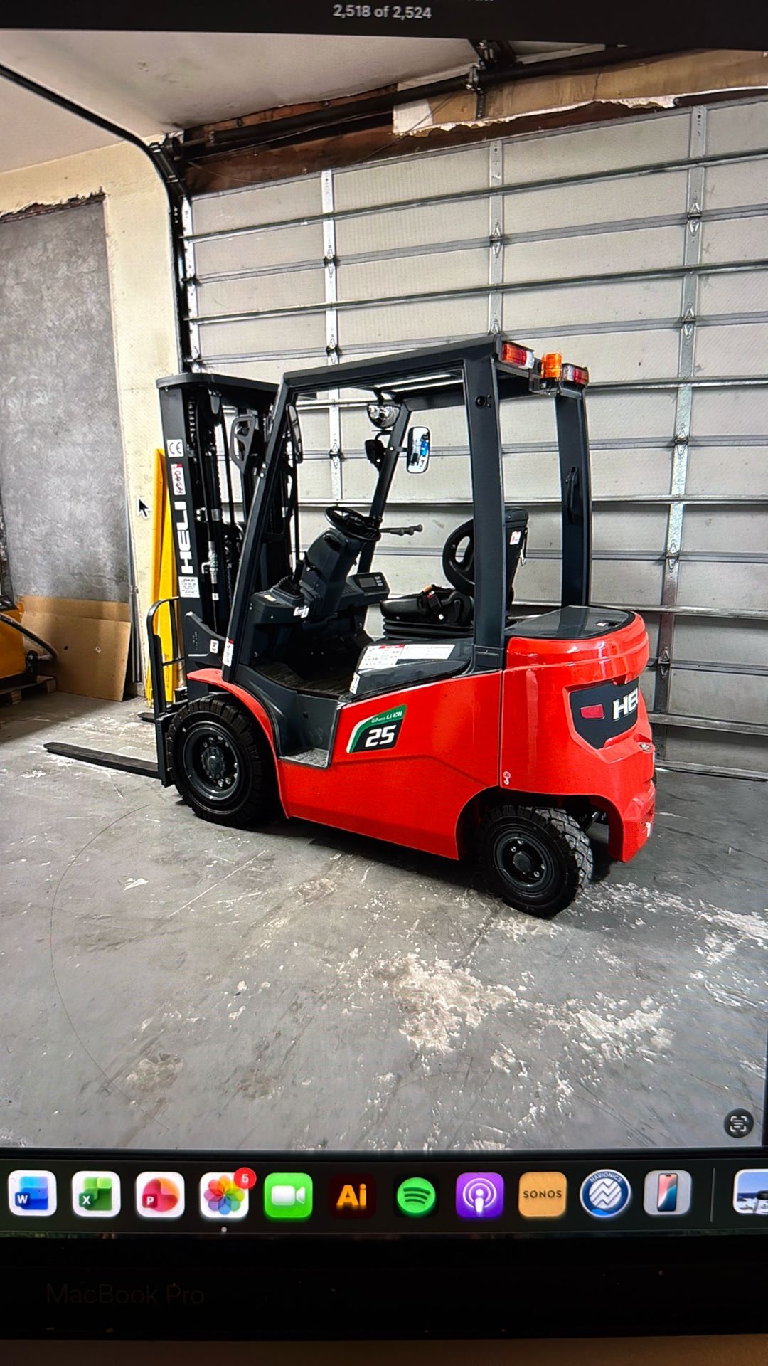 Heli Electric Forklift