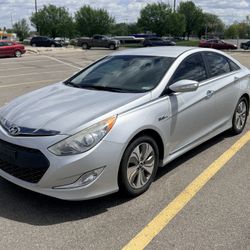 2015 Hyundai Sonata Hybrid Limited FWD With Technology