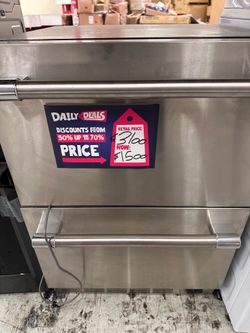 Under counter refrigerator