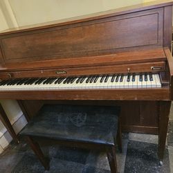 Antique Piano