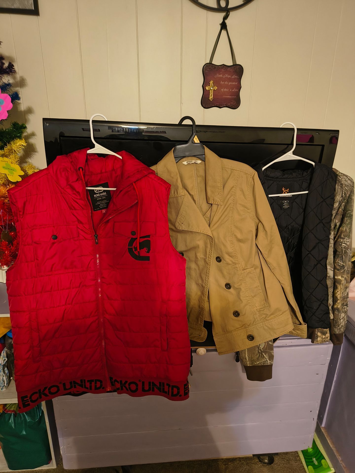 Women's clothing and dresses