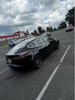 Tesla model 3 2018