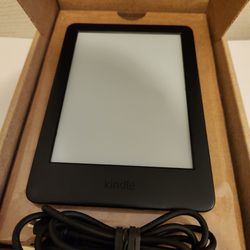 Amazon Kindle (2019 Model, 10th Gen) 6 inch screen, 8GB Storage, Built-in front light, NO Lockscreen Ads
