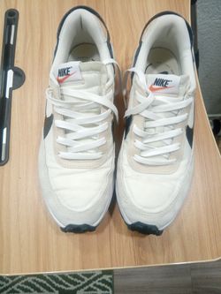 Nike Waffle Women's Size 10.5