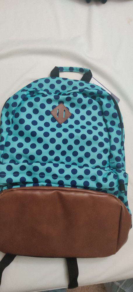 15.6" Laptop Backpack - Brand New 