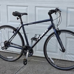 700c Trek Hybrid City Bike 