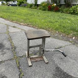 Dirt bike Stand. Shop Bike Stand