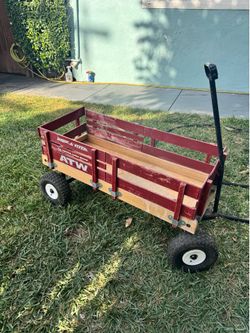 Radio Flyer wooden Wagon