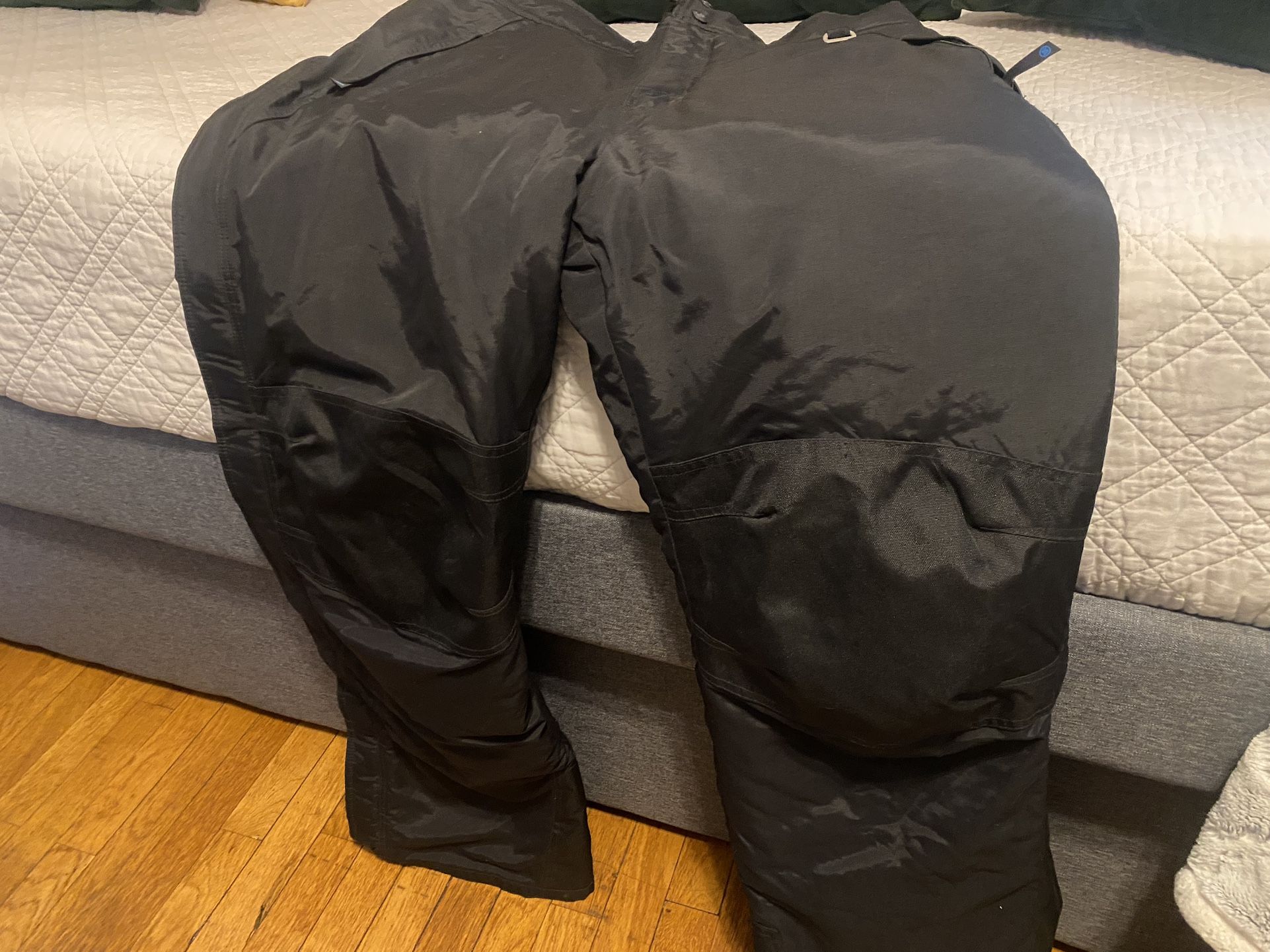 Men’s XL Ski pants 