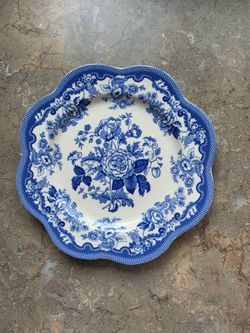 Spode dessert plate from the Blue Room Garden Collection