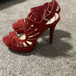 2 Pairs Of Red Heels Size 8 And 8 1/2