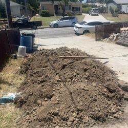 free dirt in south whittier