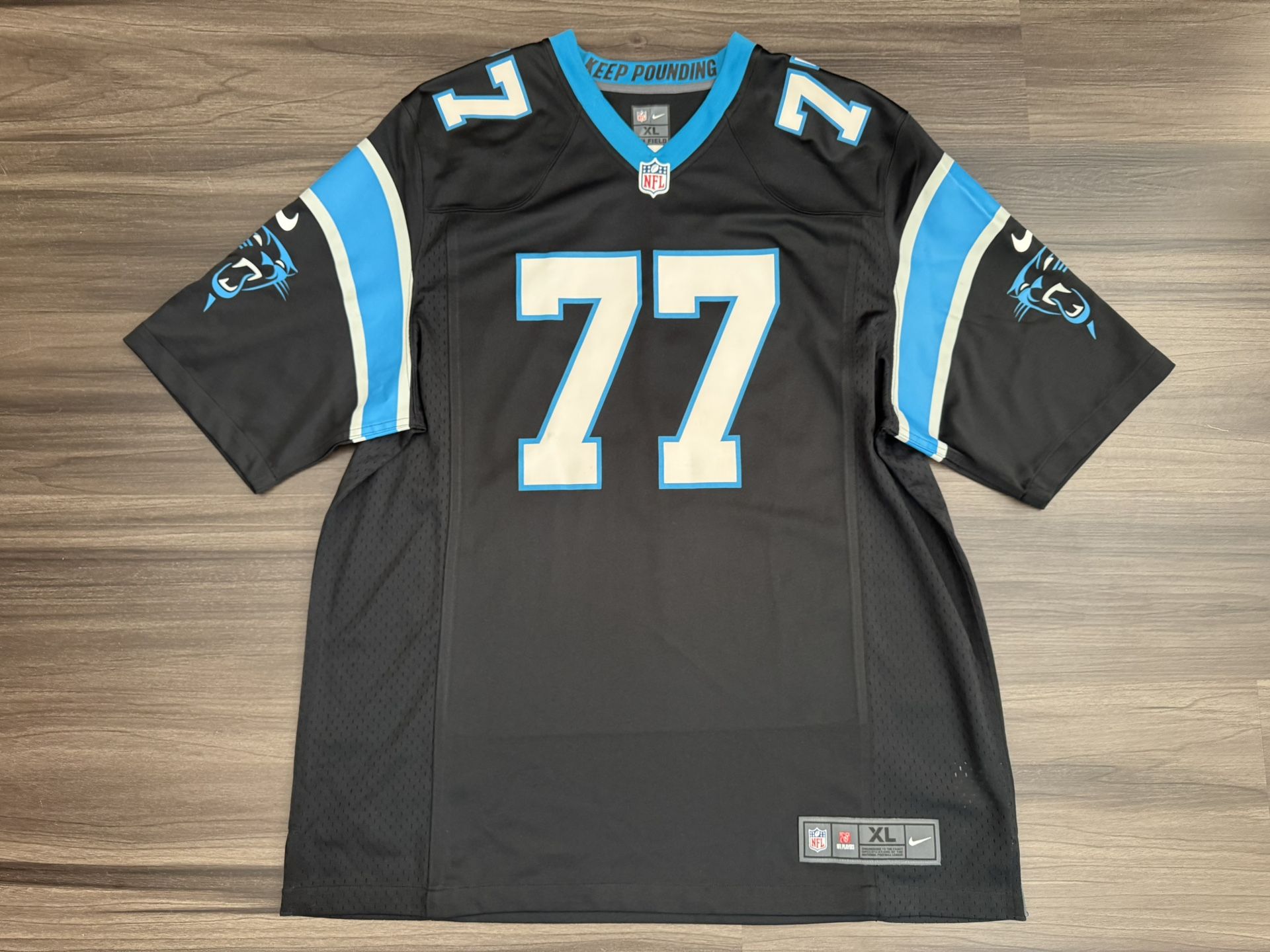 Nike Carolina Panthers “RHODES” #77 NFL On Field Home Custom Jersey Men’s XL 100% authentic. Good condition. The product is a Nike brand Carolina P
