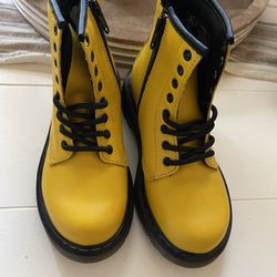 Kids Dr Martin’s