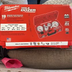 Hole Dozer 19 Pc