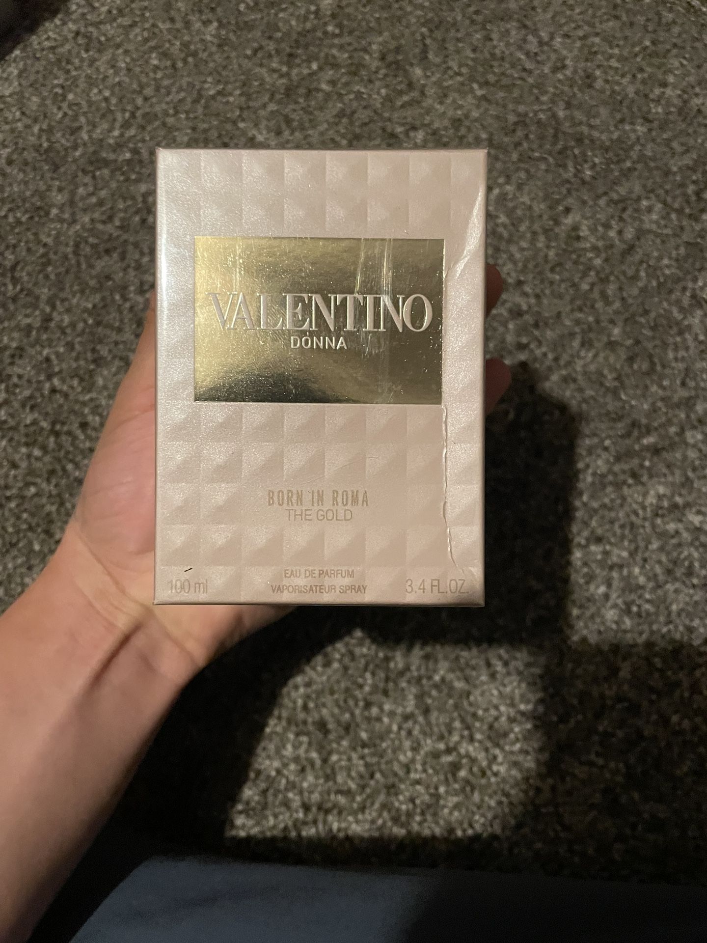 Valentino Donna Born In Roma The Gold