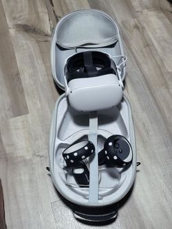 Oculus quest 2 with extended battery