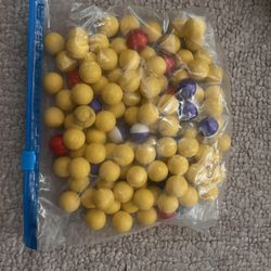 103Rubber Reusable Balls And 14 Pepper Style Balls