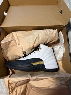 Air Jordan 12 Royalty