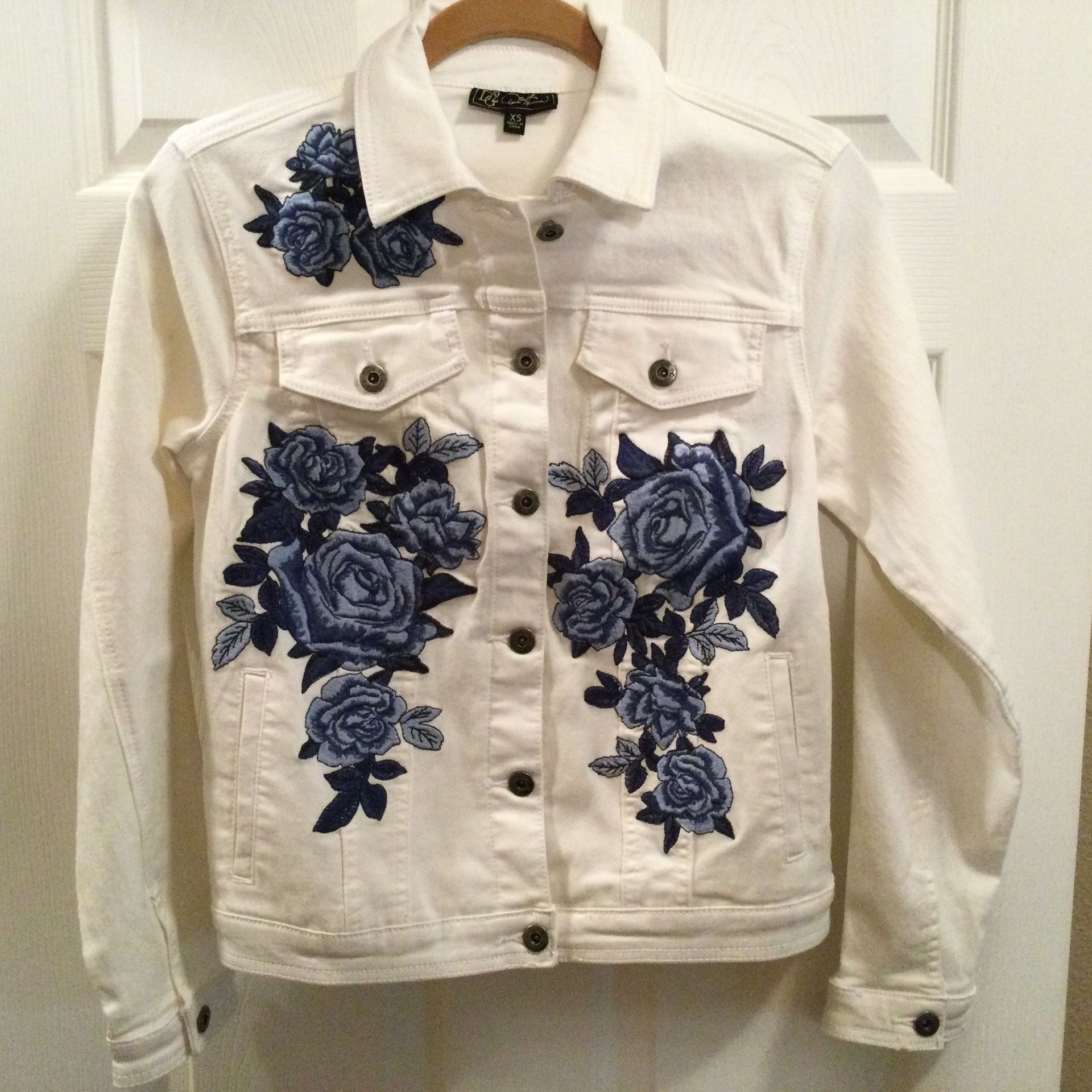 New! EMBROIDERED Jean Jacket - Stretch - with tag!