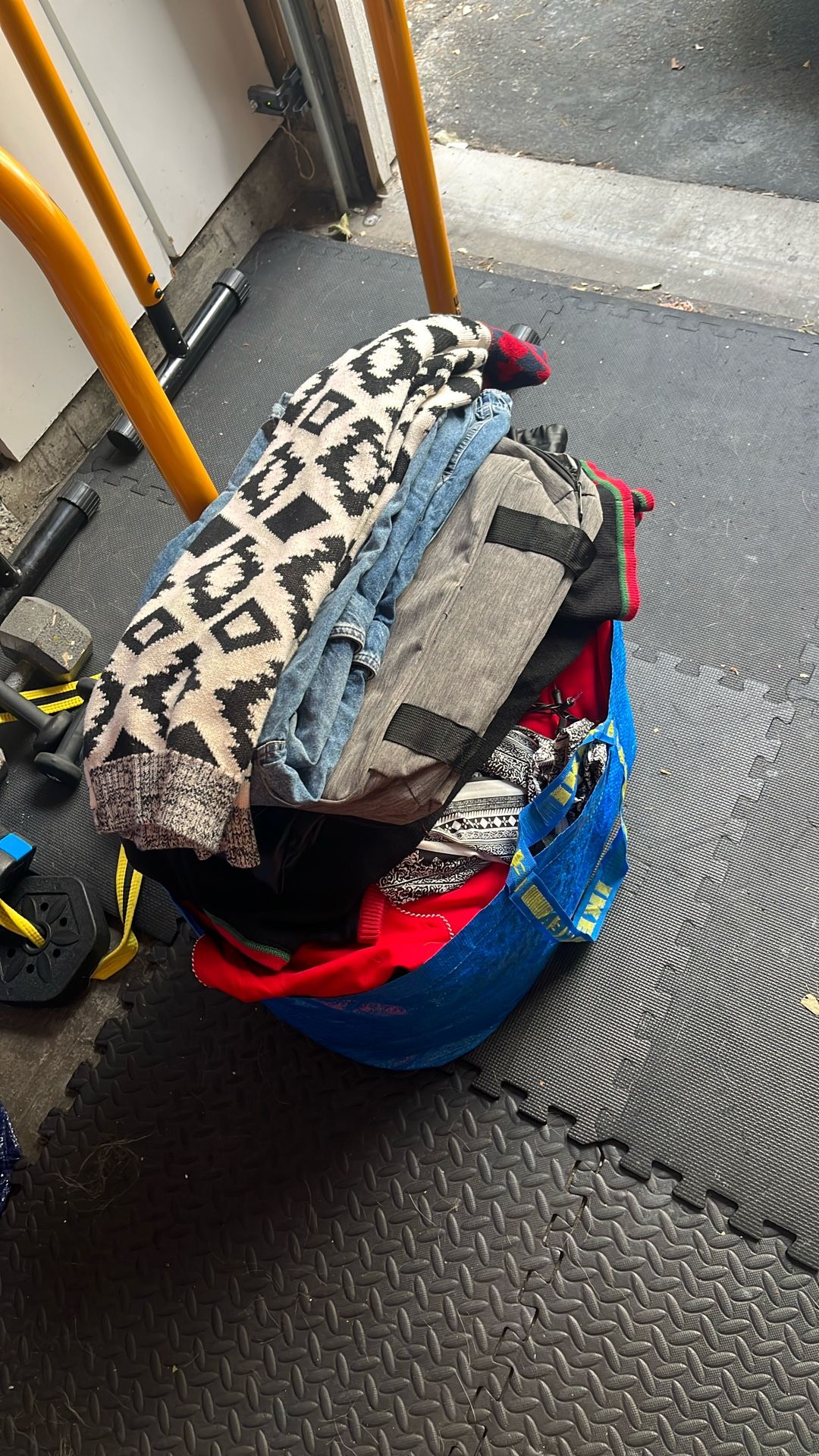Free Clothes