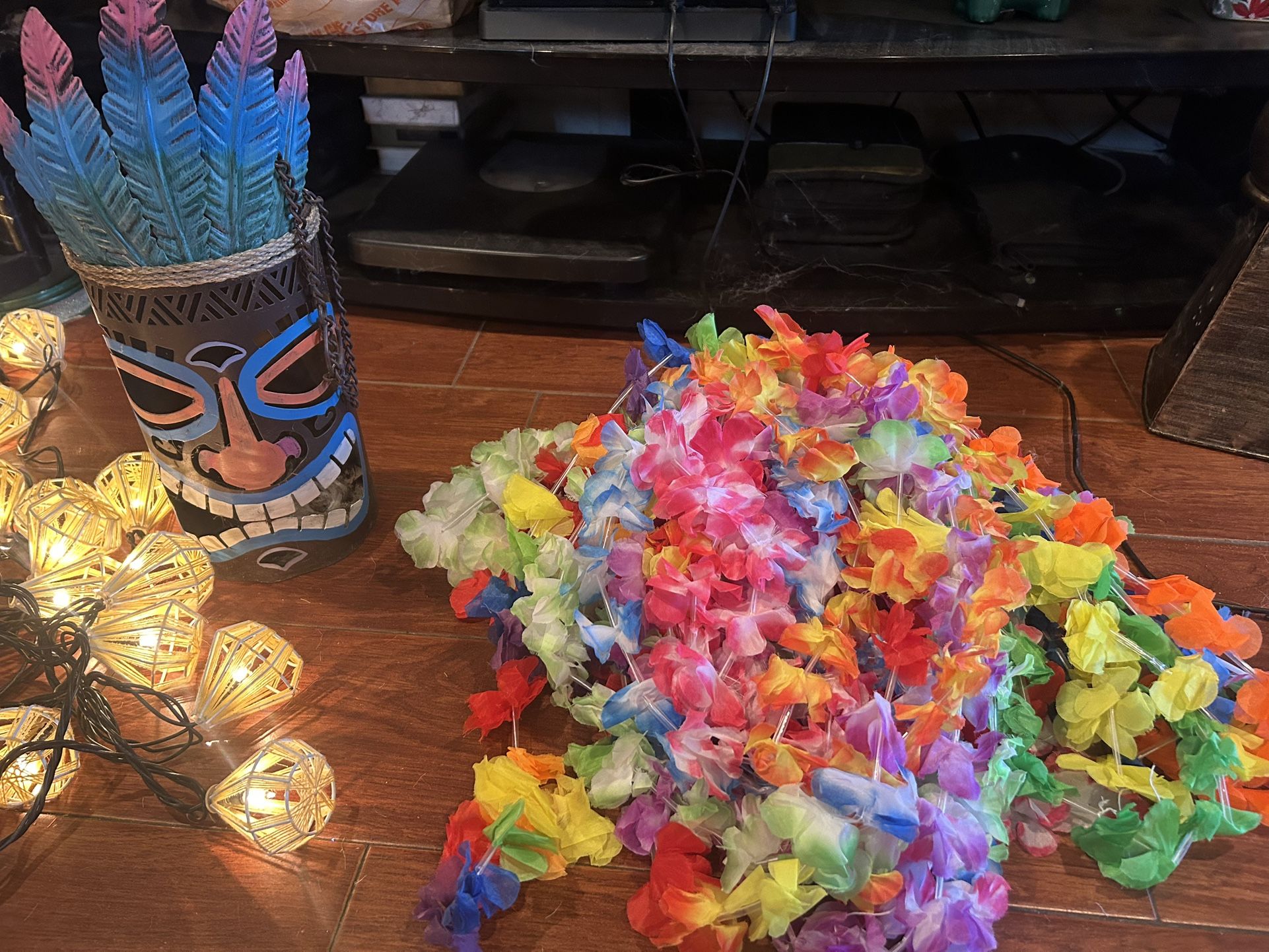 Hawaiian decorations?