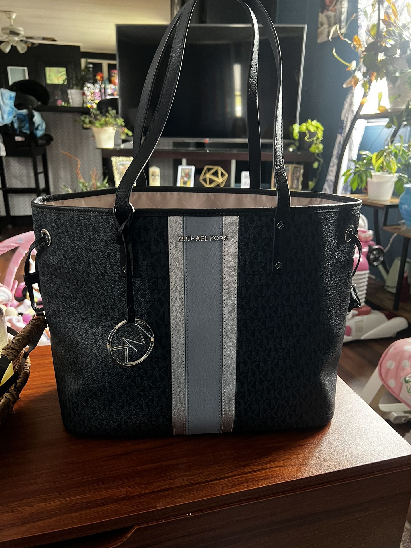 Large Michael Kors Travel Bag