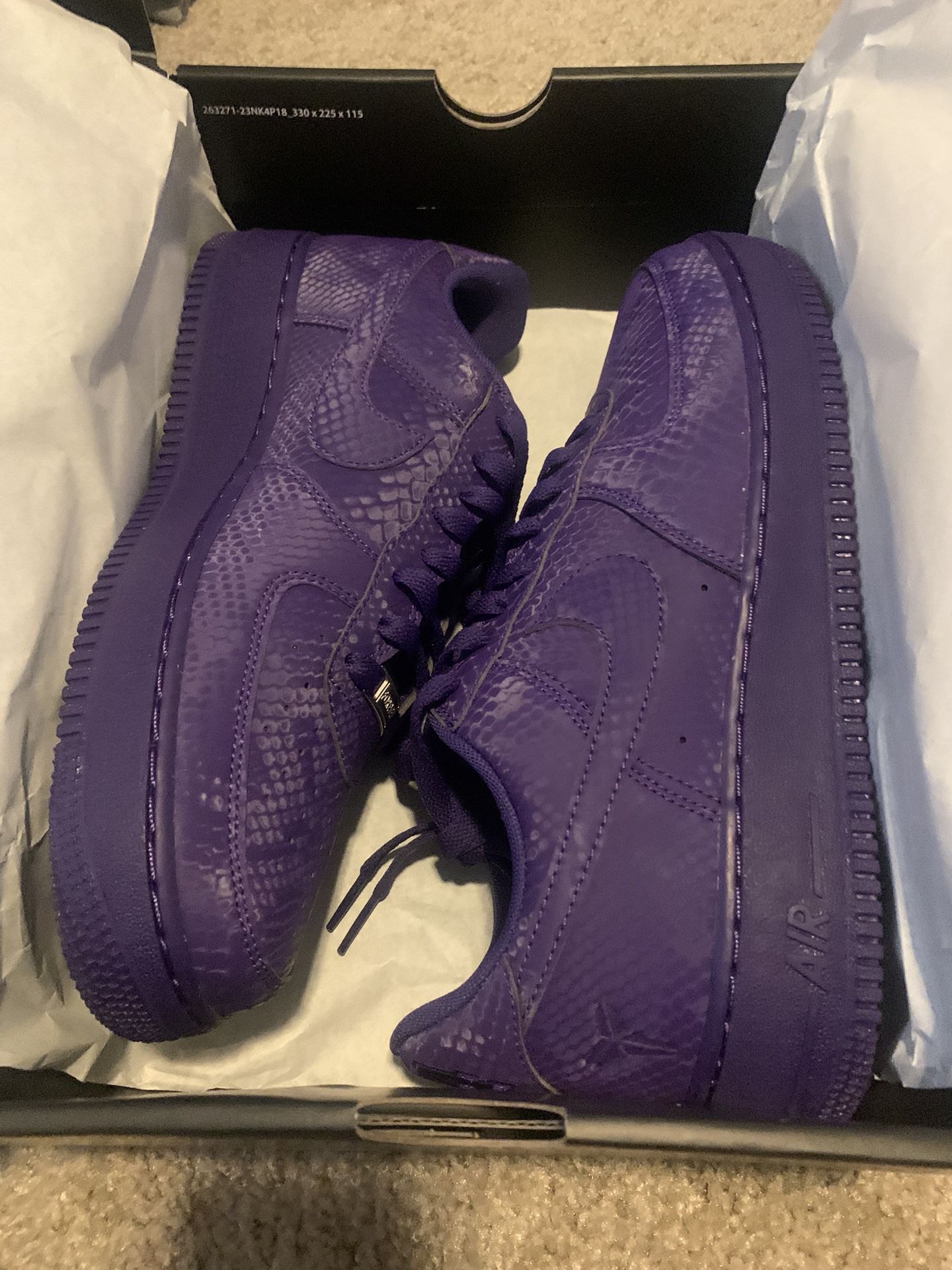 Size 10 Nike Kobe Bryant x Air Force Low Court Purple