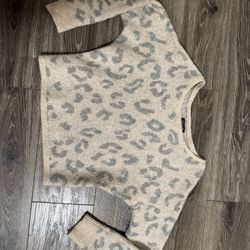 Women’s Xs Sweater