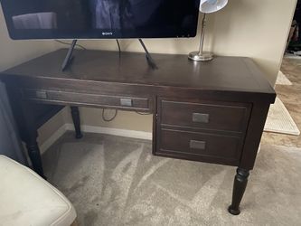 Beautiful World Market Desk