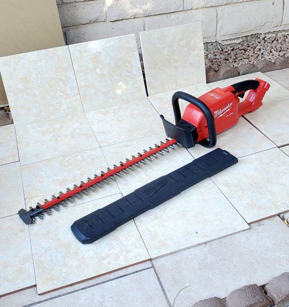 Milwaukee FUEL 18V Hedge Trimmer 24in. (TOOL-ONLY) 
