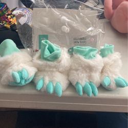 Abominable snow boots for dogs size L