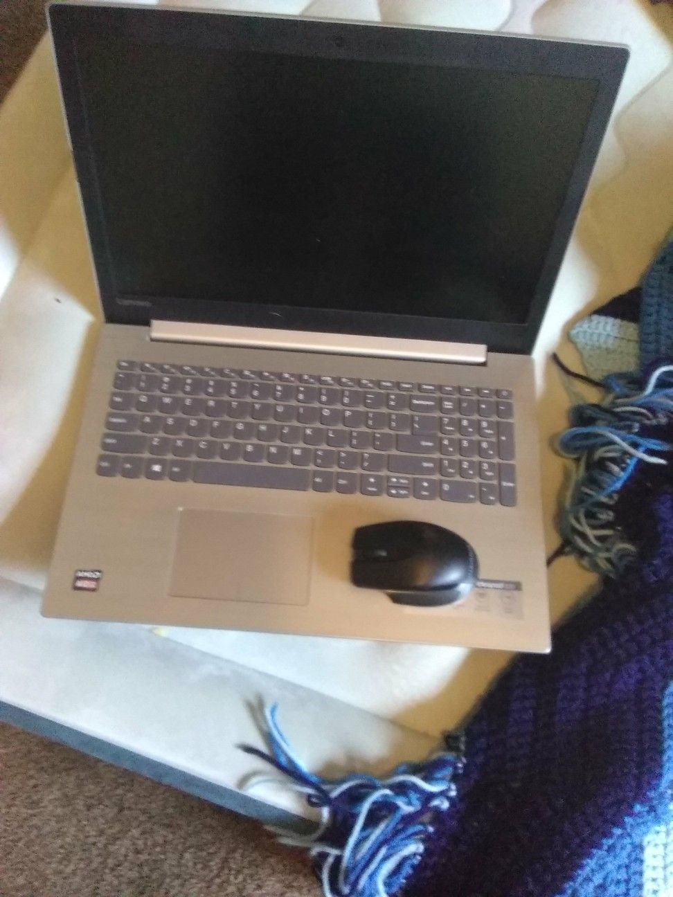 Lenovo IdeaPad laptop 320
