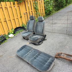 98 Jetta Front And Rear Seats