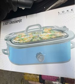 Slow cooker