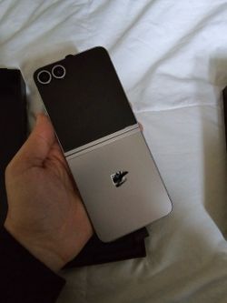 Samsung Flip 6 256GB
