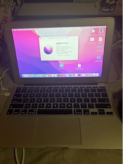 "11 Macbook Air (Great Condition)