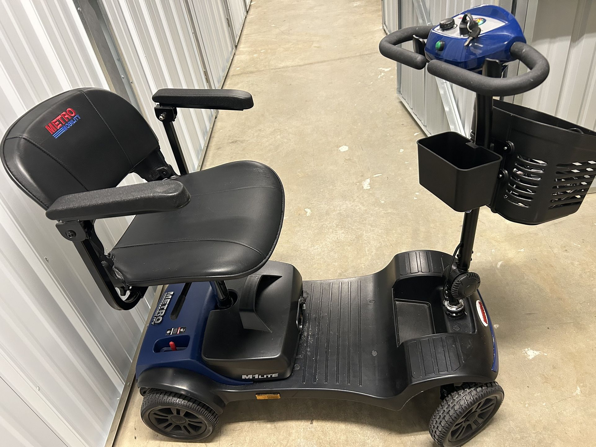 Mobility Scooter - Metro M1