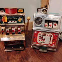 Vintage Slot Machines 