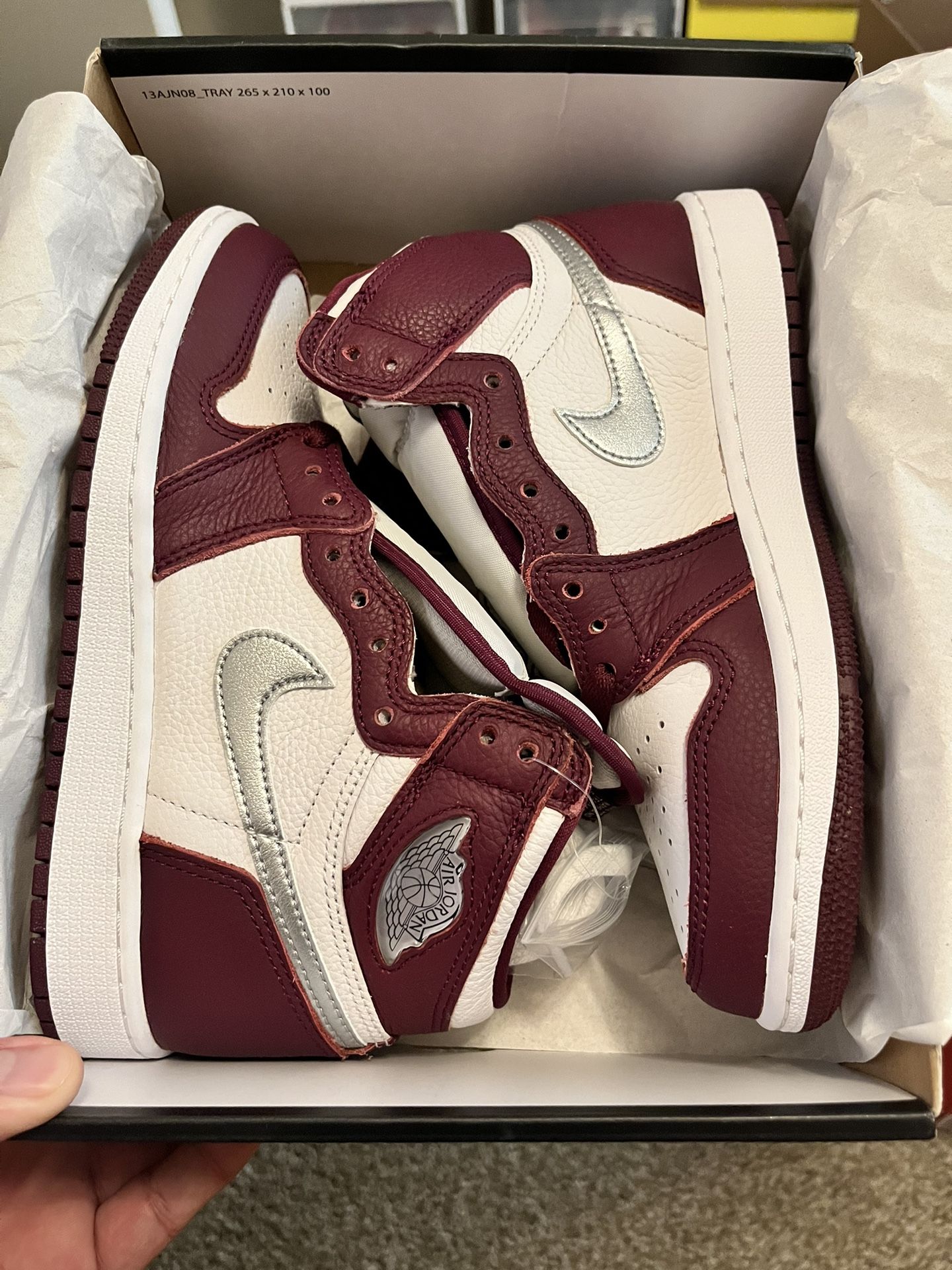 Jordan 1 Retro High Bordeaux 4.5Y