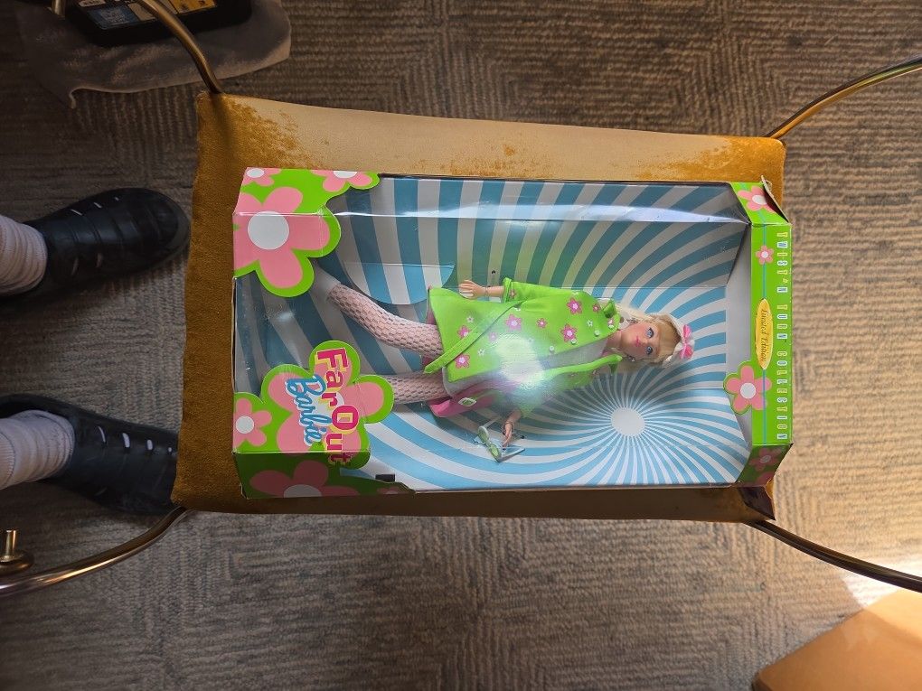 1998 FAR OUT BARBIE