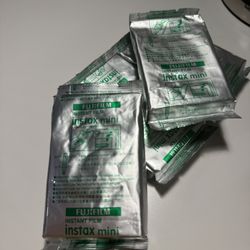 4 New Polaroid Film Cartridges – For Sale