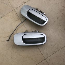 2010 Dodge Charger plastic door handle. $15 each.