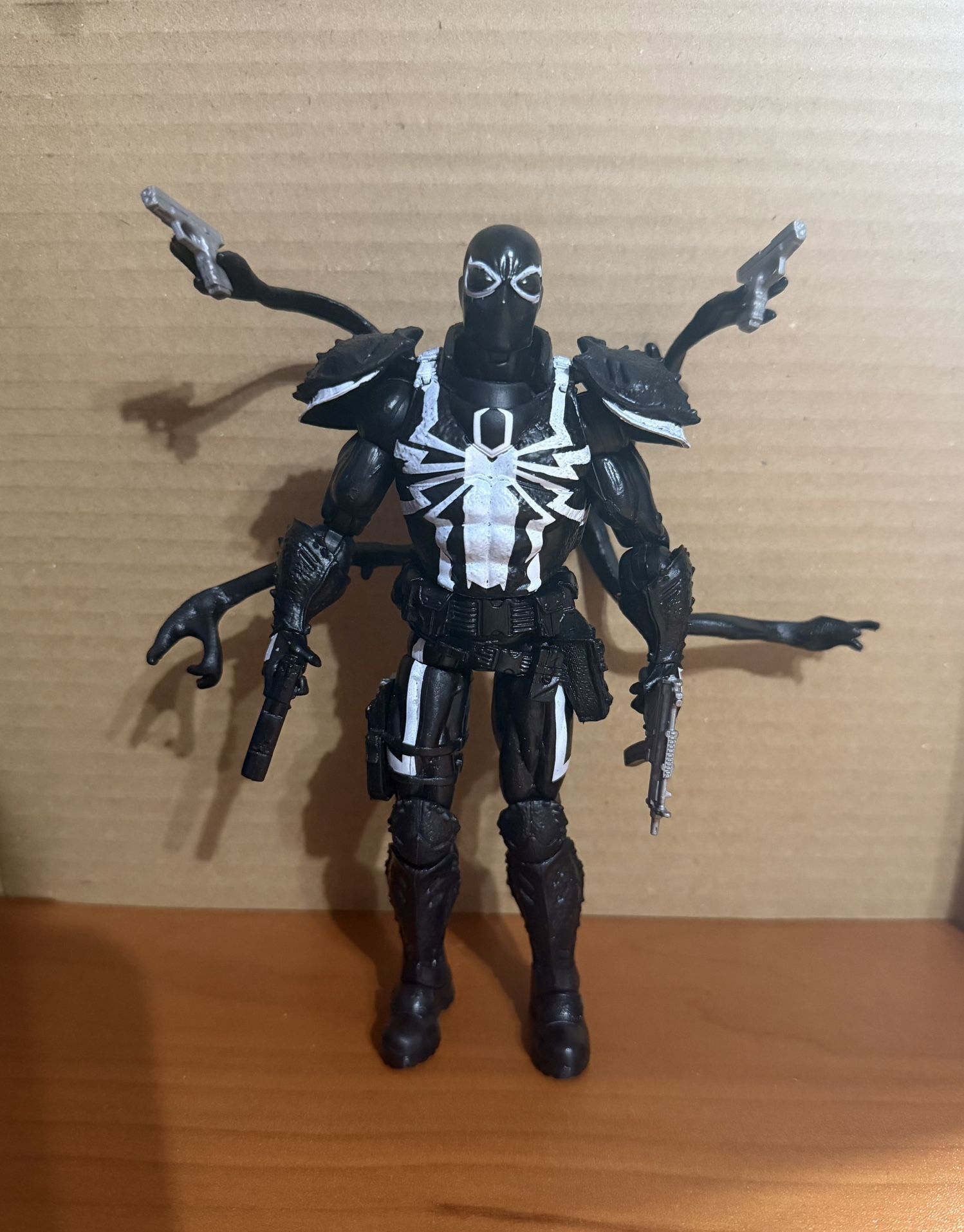Marvel Legends - Agent Venom (Walgreens Exclusive)
