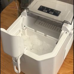 Portable Ice Maker