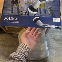 8 In 1 Cleaning Brush (Fader)