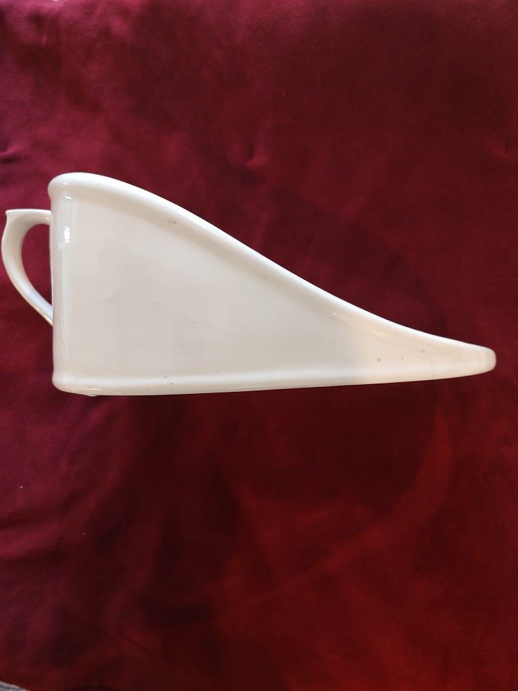 Bedpan (Antique Style) (age Unknown)