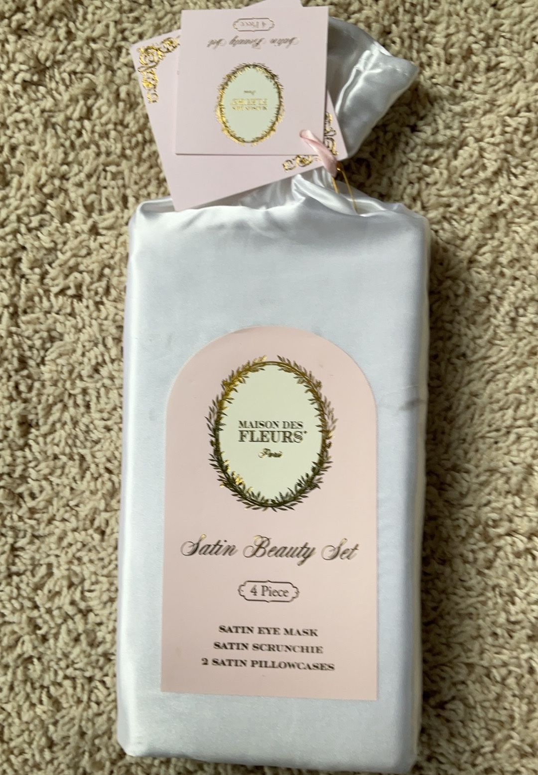 NEW silk Pillowcases