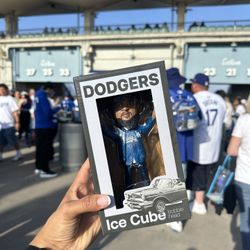 Los Angeles Dodgers ICE CUBE BOBBLEHEAD